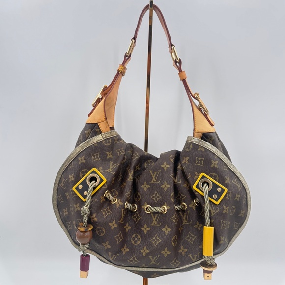Louis Vuitton Handbags - Louis Vuitton Kalahari GM Monogram Canvas Shoulder Bag – Limited Edition 2009